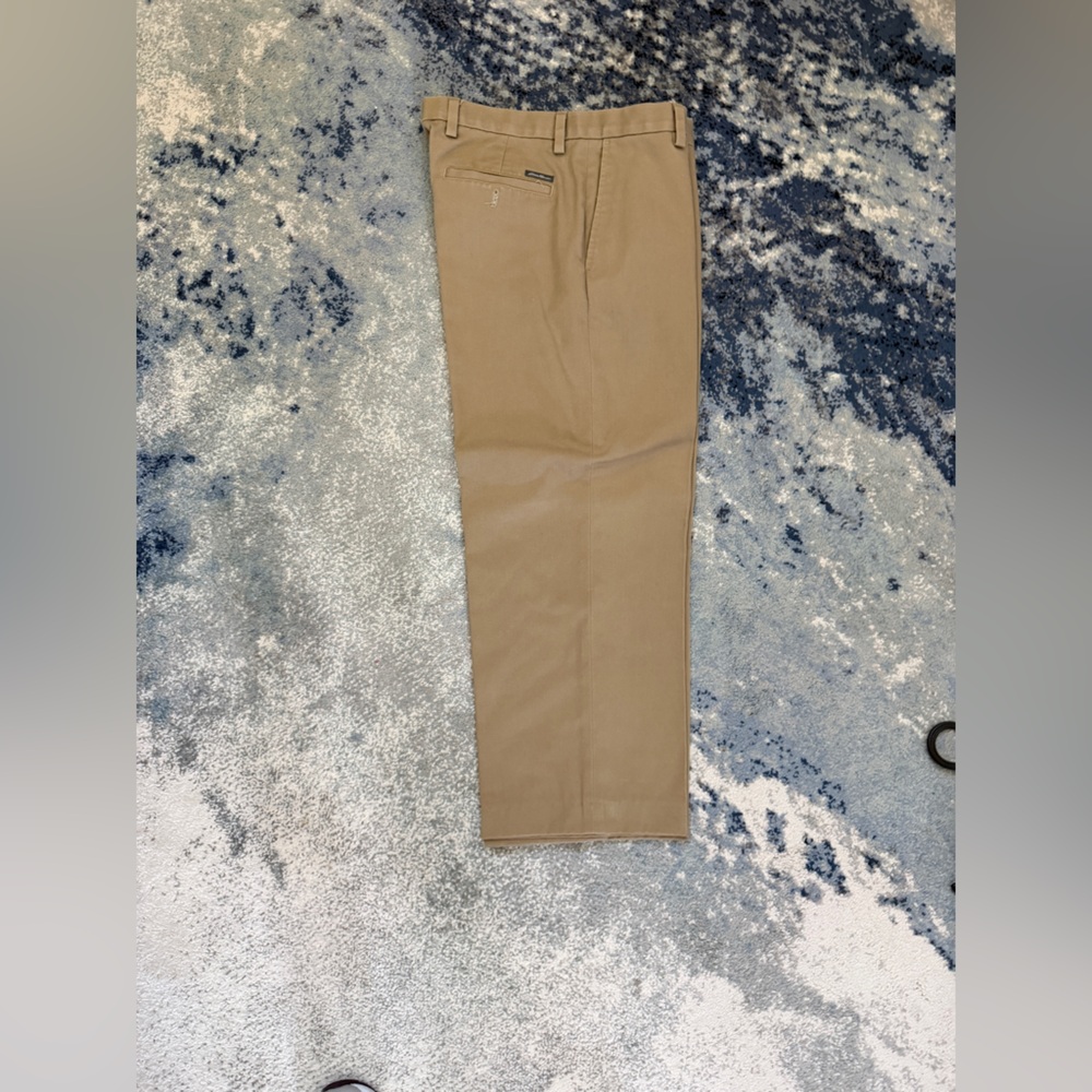 Eddie Bauer Men's Khaki Chinos